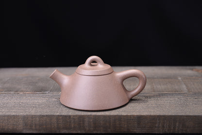 Ming and Qing Dynasties Old Duan Mud Overlord Stone Scoop Zisha Teapot