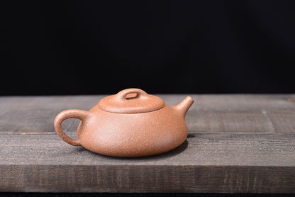 Colorful Duan Munascoop Zisha Teapot