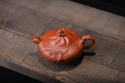 Crimson mud fish into dragon purple clay teapot